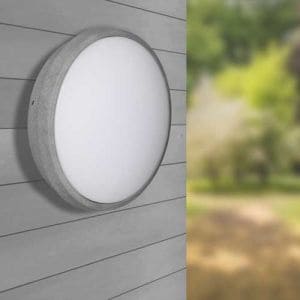 Ce luminaire rond avec circuit LED 12,5W intégré est protégé IP44 contre les intempéries et les chocs légers. De plus, elle est garantie 3 ans.