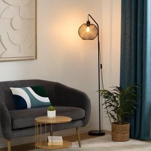 Lampe sur pied Emie d'Atmosphera idéale dans un salon