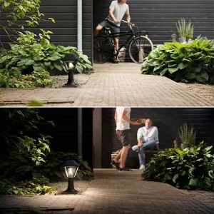 Borne d'éclairage extérieure PHILIPS MyGarden Alpenglow E27 60W noir - 1649630PN