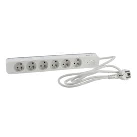 QUARX Multiprise 6 prises 2P+T avec interrupteur 16A blanc - Câble 1,5m - 6309F